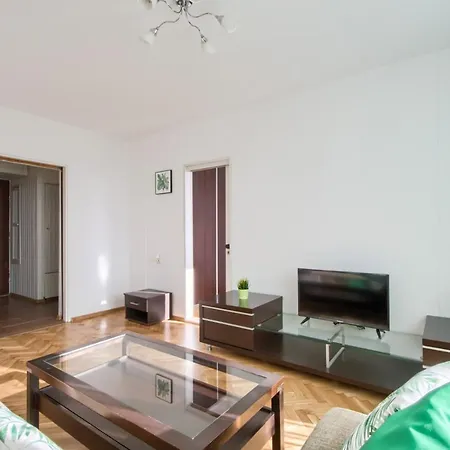 公寓 Apartament Okecie *